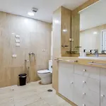 Familiar Privado Διαμέρισμα *